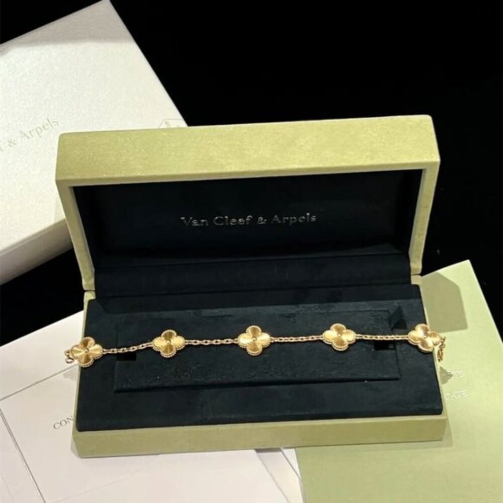 Authentic Van Cleef & Arpels 18k bracelet - Picture 5 of 6